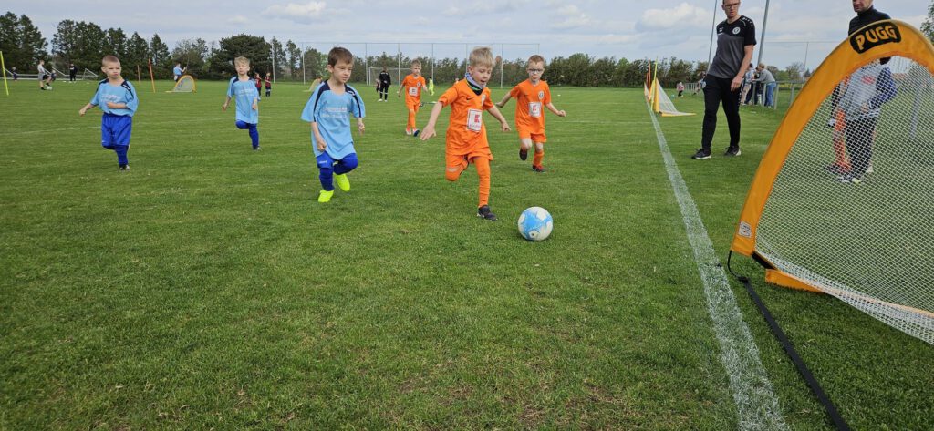 Beim Bambini-Turnier in Großgörschen nahmen fünf Vereine mit neun Mannschaften teil.